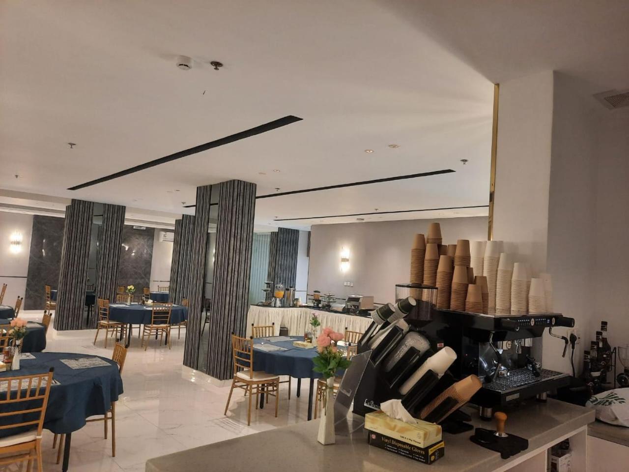 Sweet Land Hotel 움 라지 외부 사진
